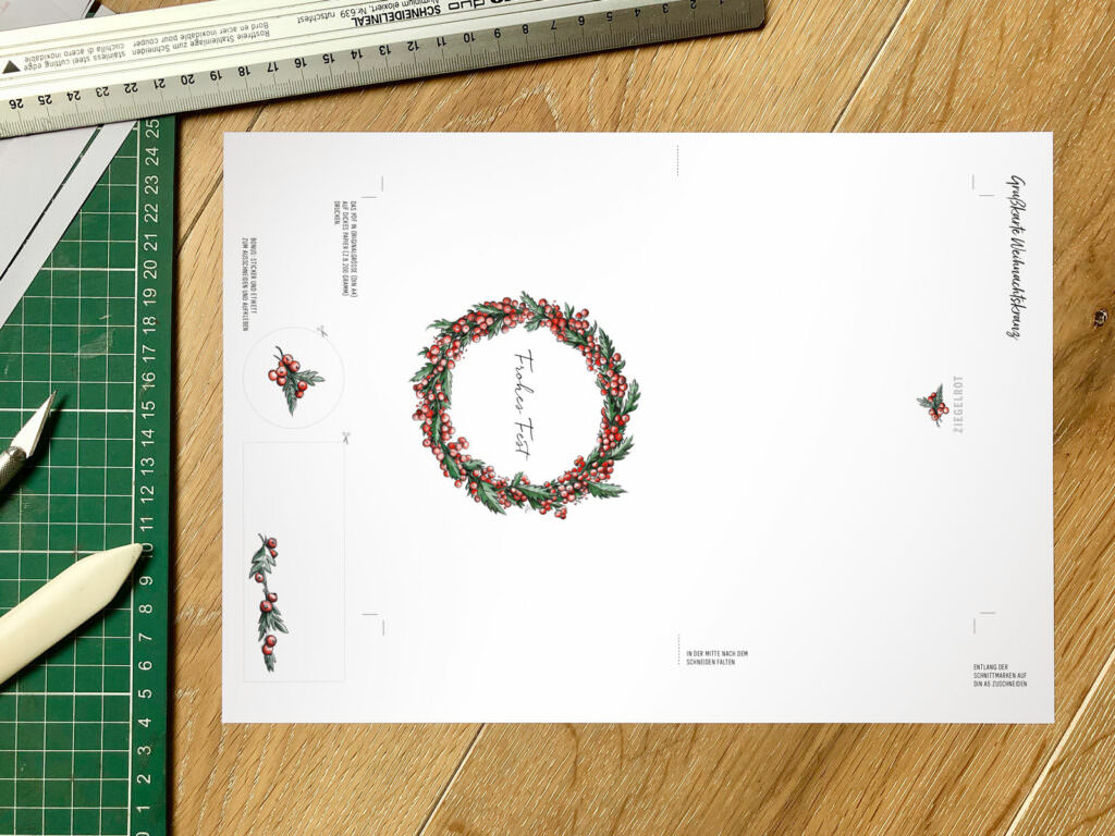 Weihnachtskarte Motiv Ilexkranz, Printable für Klappkarte zum Selbstdrucken